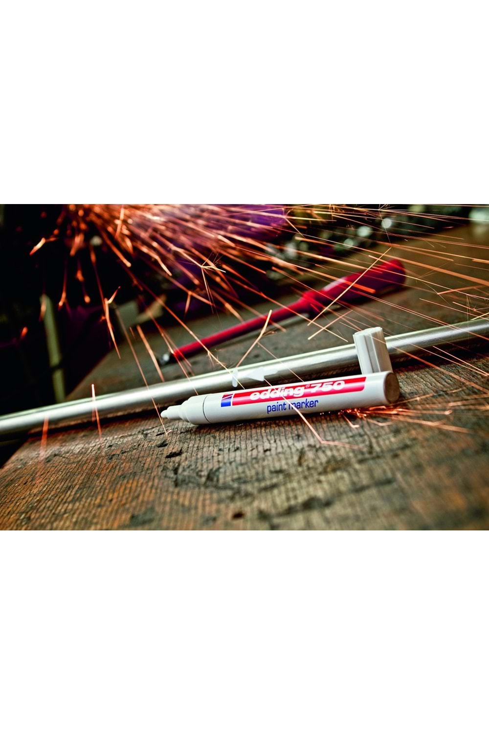 Edding Markör Dekor Boya Yuvarlak Uçlu 2-4 Mm Gümüş 750