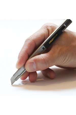 Olfa Svr-1 Paslanmaz Çelik Gövde Tasarımlı, 2 Yedek Bıçaklı Dar Maket Bıçağı